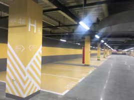地下車庫(kù)停車位劃線的規(guī)格通常在是多少？