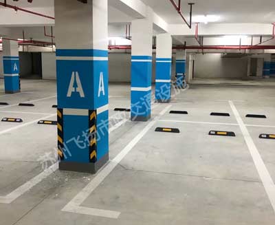 蘇州車庫劃線多少錢一米？蘇州公路劃線多少一平方？