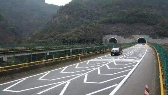 道路劃線，車位劃線，停車位劃線