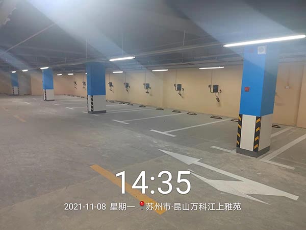 道路劃線，車位劃線，停車位劃線