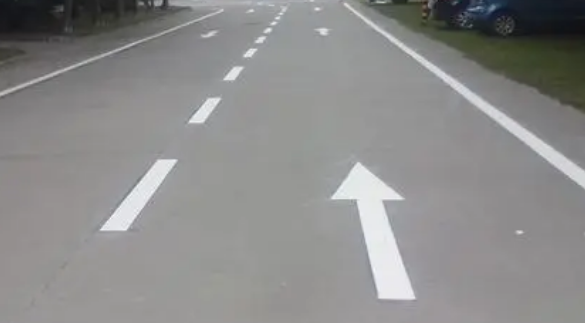 道路劃線熱涂和冷涂一平方多少錢？